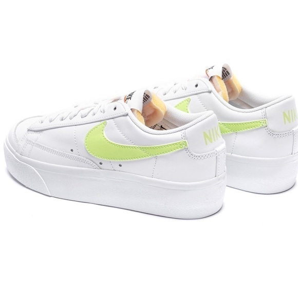 NIKE BLAZER LOW  PLATFORM Sneaker 'LEMON TWIST - Picture 2 of 14